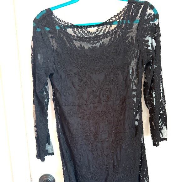 EXPRESS BAROQUE EMBROIDERED LACE overlay Boho BLACK DRESS 3/4 SLEEVE SIZE medium - Picture 1 of 3